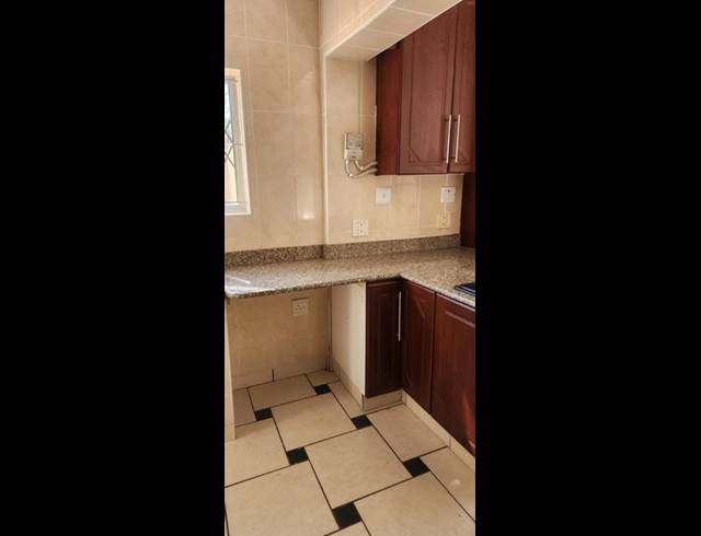 2 BEDROOM PROPERTY TO RENT IN DURBAN NORTH